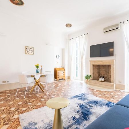 Corso Cavour Luxury Apartment Верона Екстериор снимка