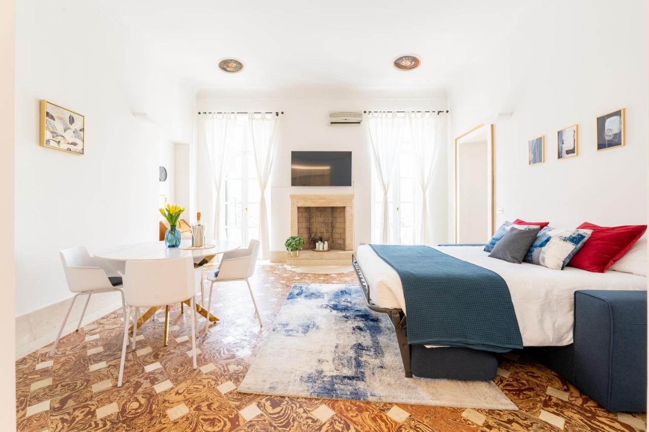 Corso Cavour Luxury Apartment Верона Екстериор снимка