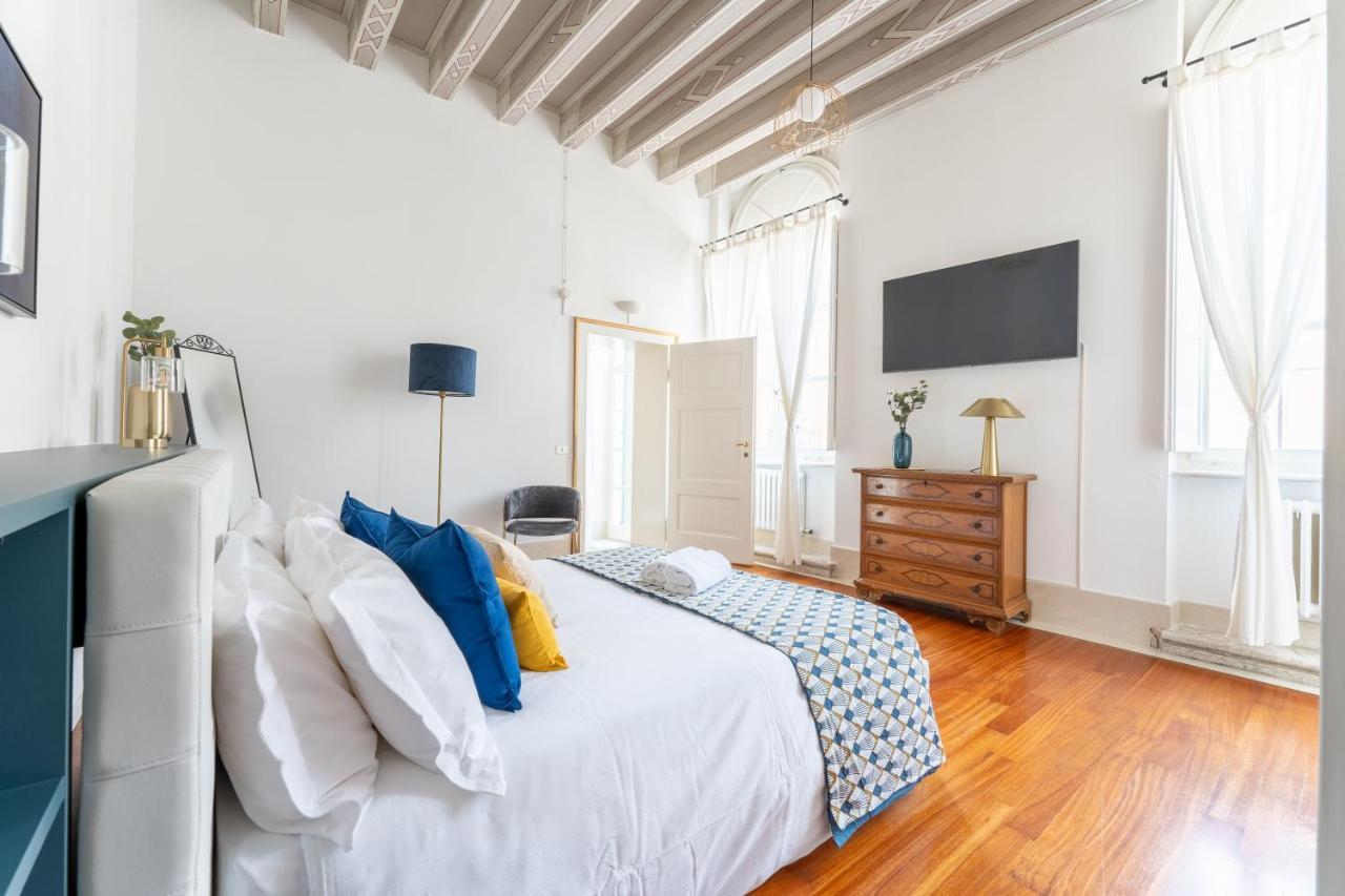 Corso Cavour Luxury Apartment Верона Екстериор снимка