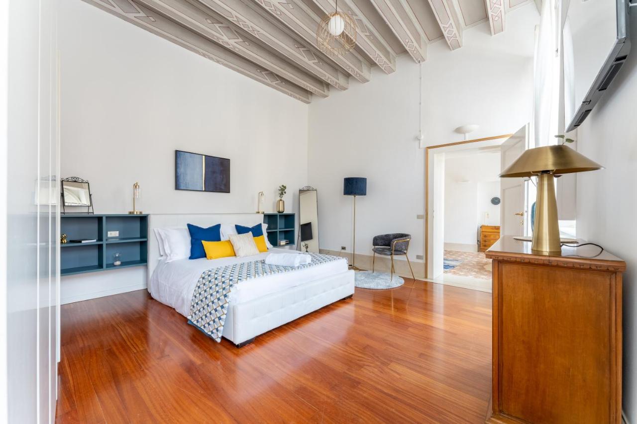 Corso Cavour Luxury Apartment Верона Екстериор снимка