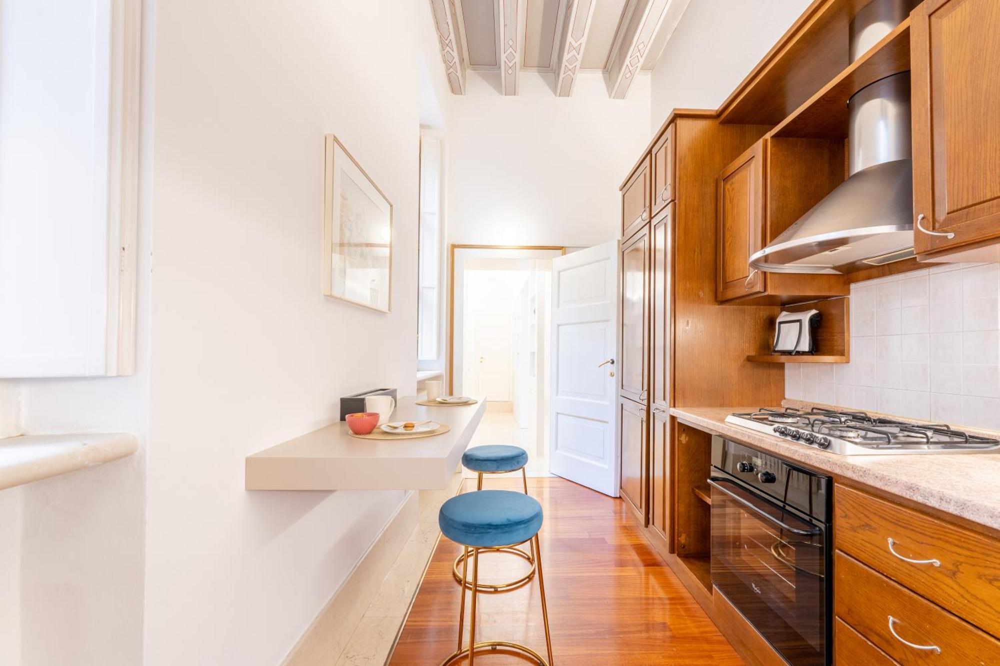 Corso Cavour Luxury Apartment Верона Екстериор снимка